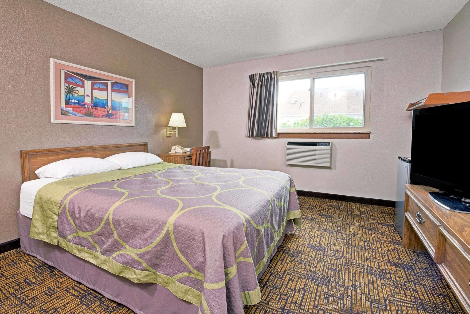 Super 8 By Wyndham Indianapolis Emerson Luaran gambar